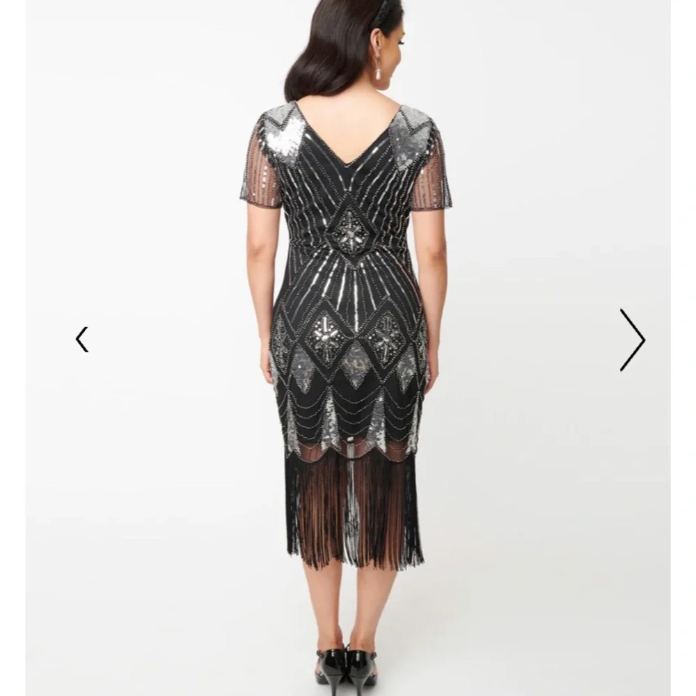 Unique Vintage NWT 1920s Silver Sequin & Black Fringe Katriane‎ Flapper Dress